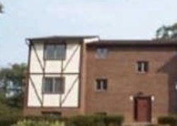  Gloucester Ct Apt 1c