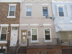  N Myrtlewood St