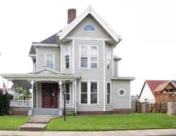  S 6th St