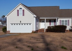  Knollwood Dr