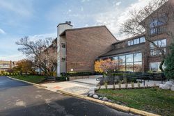  Pheasant Creek Dr Apt