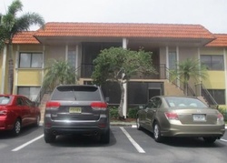  Lakeview Dr Apt 203