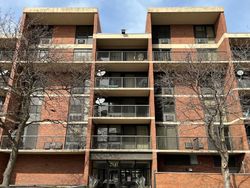  S Michigan Ave Apt 40