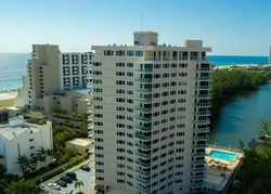  Holiday Dr Apt 404