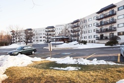  S Brainard Ave Apt 12