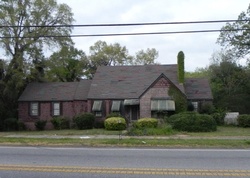  S Main St