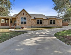  Leaning Oak Cir