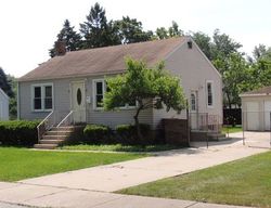  West Dr