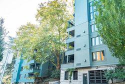  Sw Howards Way Apt 30