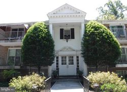  Montgomery Ave Apt 2-