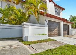  Sw 208th St