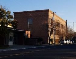  N Lincoln St