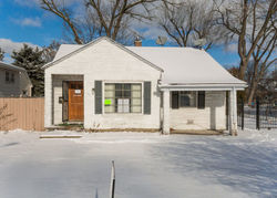  Parkview Dr