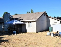  Whispering Oaks Dr