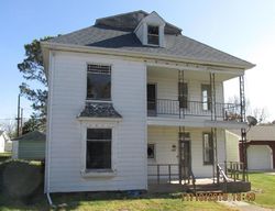  S Main St