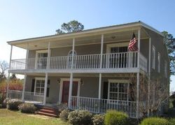  W Longleaf Dr