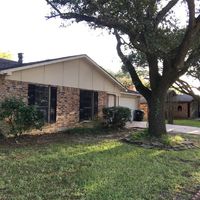  Lost Oak Dr