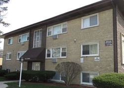  45th Pl Apt 1b