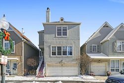  W Diversey Pkwy Apt D