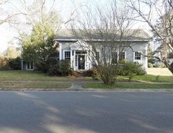  E 3rd St