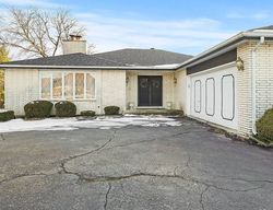 Foxhill Pl, Darien - IL