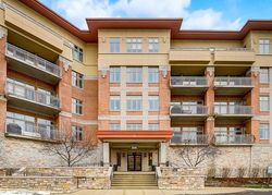  Prairie Park Dr Apt 2