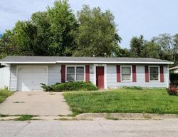  E Mckissock St
