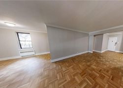  Henry Hudson Pkwy Apt