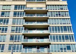  Borden Ave Apt 2h