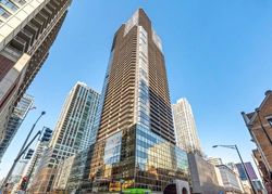  E Ontario St Apt 3801
