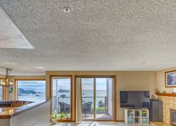  Highway 101 N Apt A13