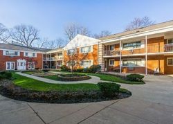  Grove St Apt 3