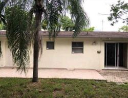 8th St N, Naples - FL