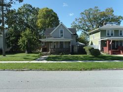  S 25th St