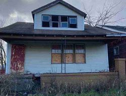  Manistique St