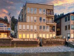  Beach Dr Sw Apt D