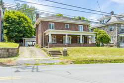  E Mahoning St
