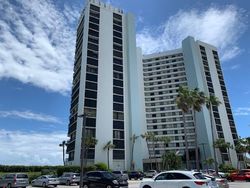  S Ocean Dr Apt 207