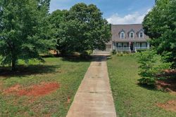  Hallmark Cir