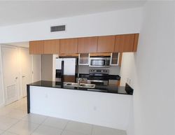  N Bayshore Dr Apt 211
