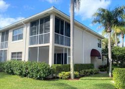  Lake Catalina Dr Apt 