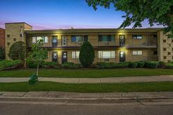 Busse Hwy Apt 101