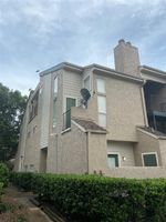  Meadowglen Ln Apt 609