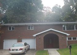  Grant Rd
