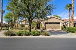  Desert Willow Dr