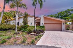  W Coco Plum Cir