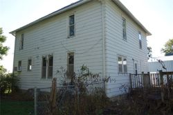  W Main St