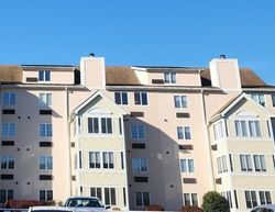  Village Cir Apt 404