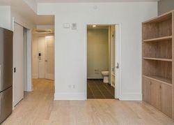  Market St Unit 211