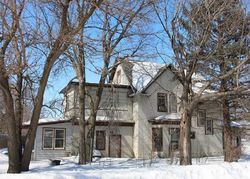  E Snelling Ave